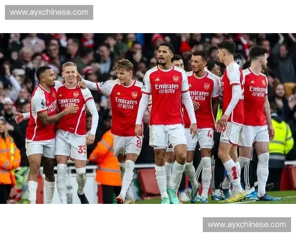 阿森纳将津琴科出售至阿贾克斯，精简一线队阵容